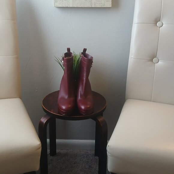 MICHAEL KORS burgundy leather ankle boots Size 8M - Picture 1 of 11